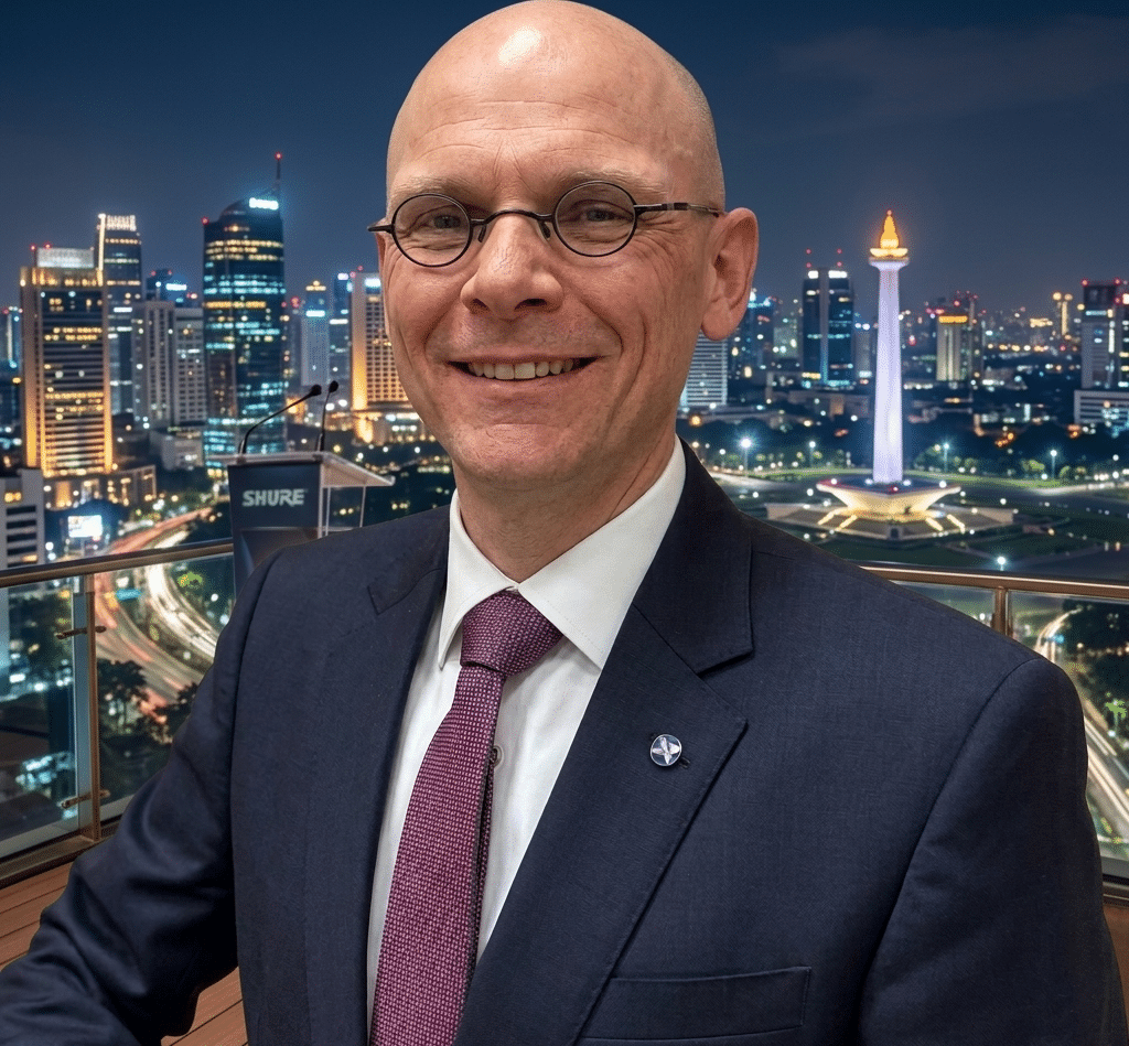 Prof. Francis, M.Hult., Ph.D.